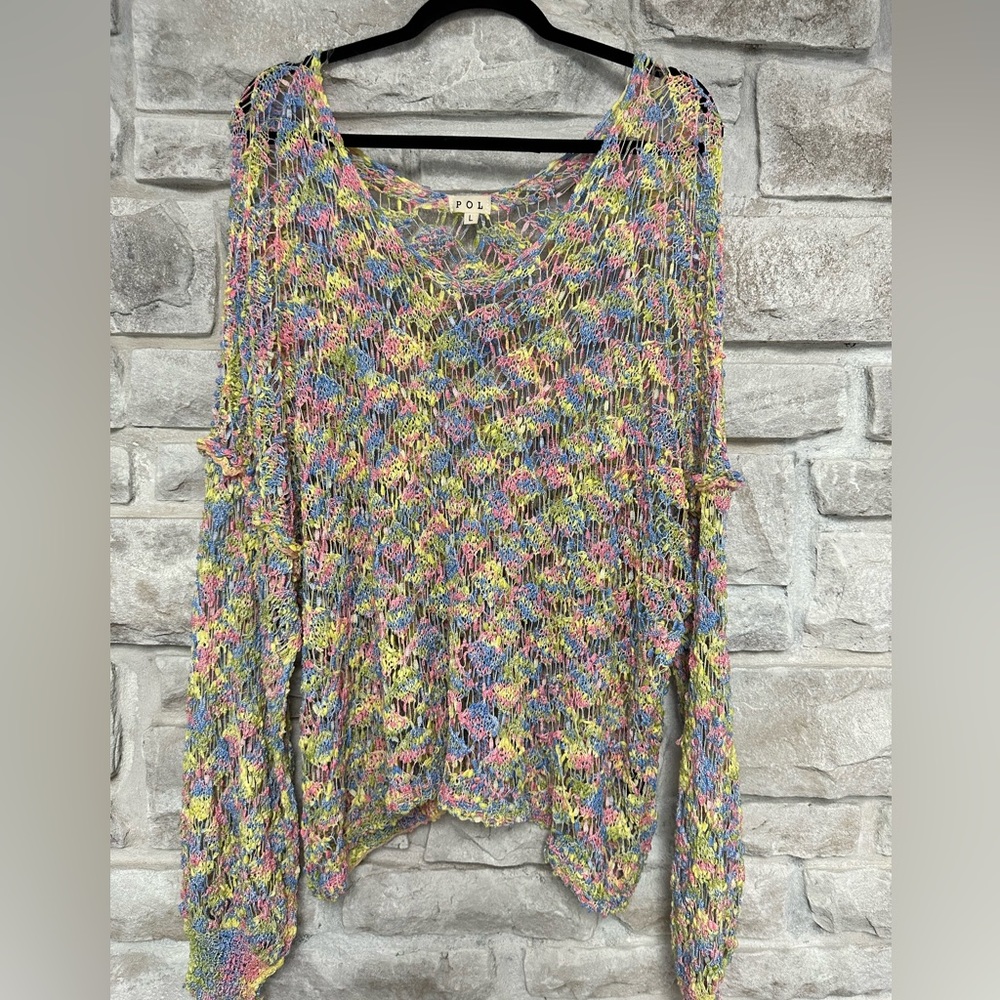 Women’s Light Weight Sweater